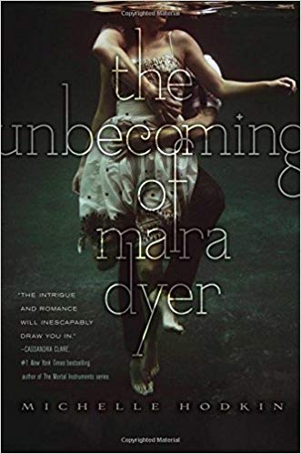 The Unbecoming of Mara Dyer (The Mara Dyer Trilogy)