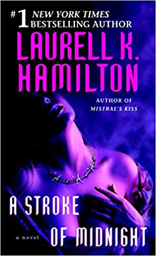 A Stroke of Midnight (Meredith Gentry, Book 4)